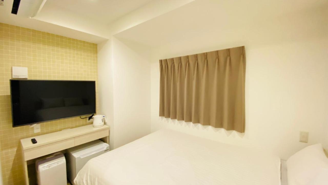 Hotel The One Shinimamiya Osaka Bagian luar foto