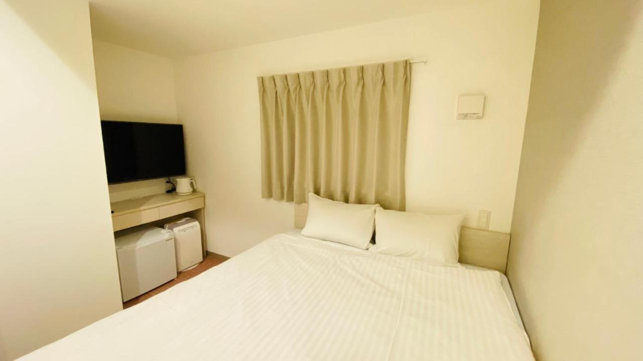 Hotel The One Shinimamiya Osaka Bagian luar foto
