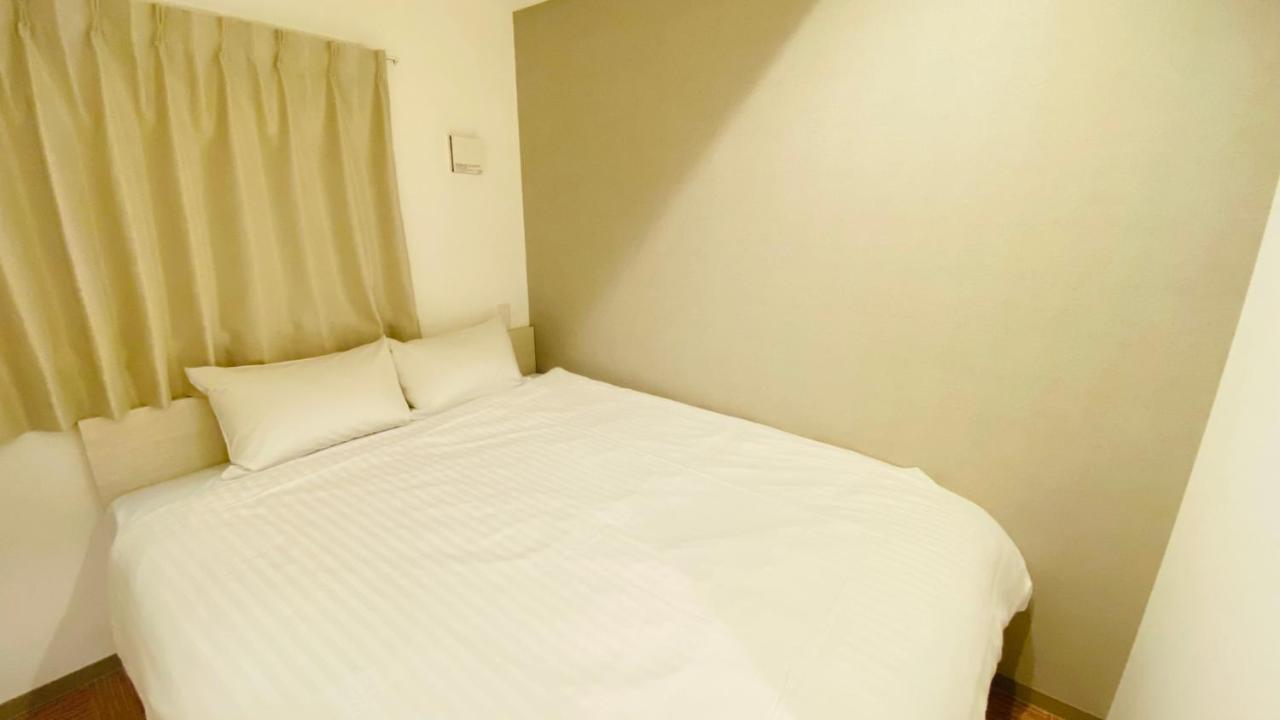 Hotel The One Shinimamiya Osaka Bagian luar foto