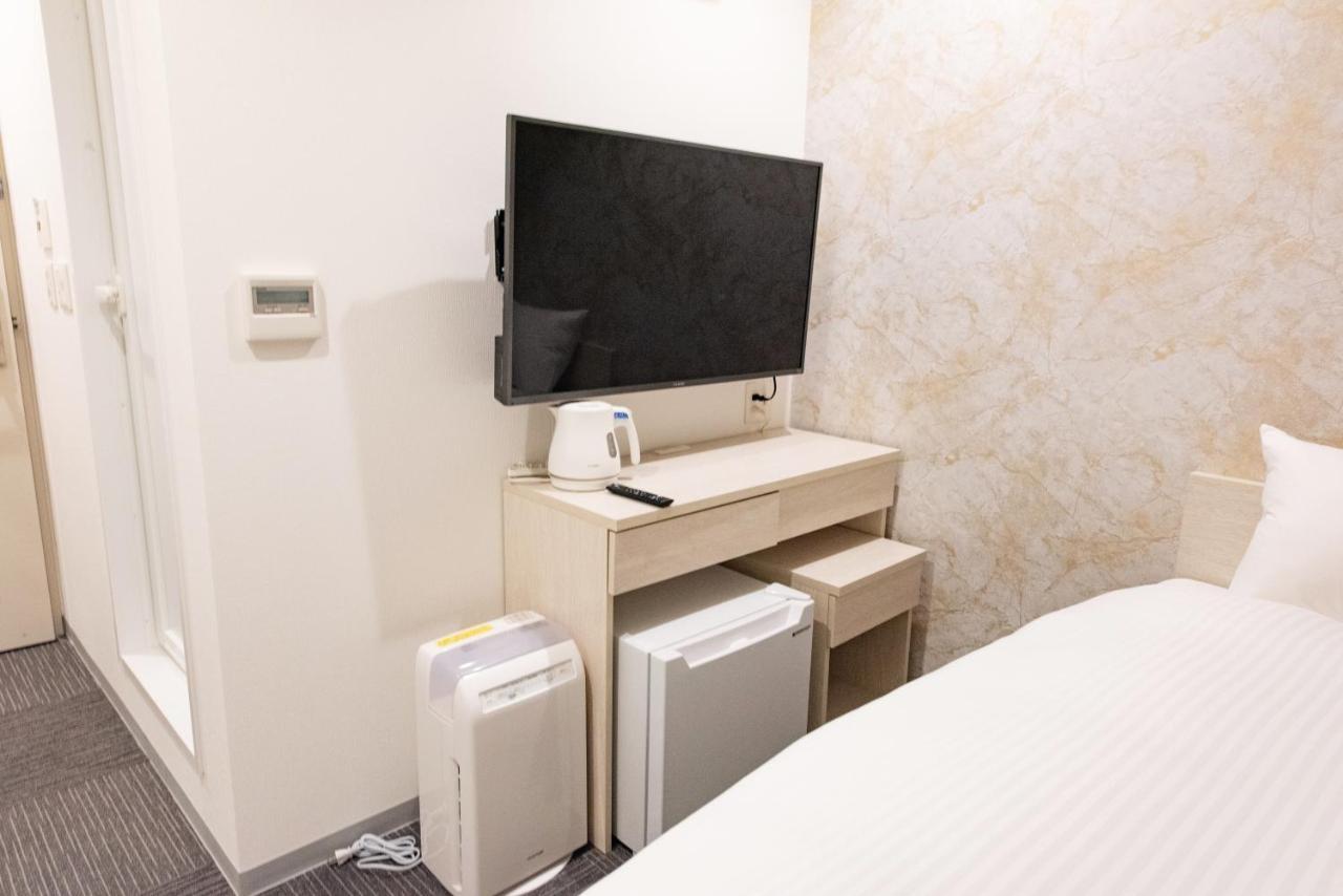 Hotel The One Shinimamiya Osaka Bagian luar foto