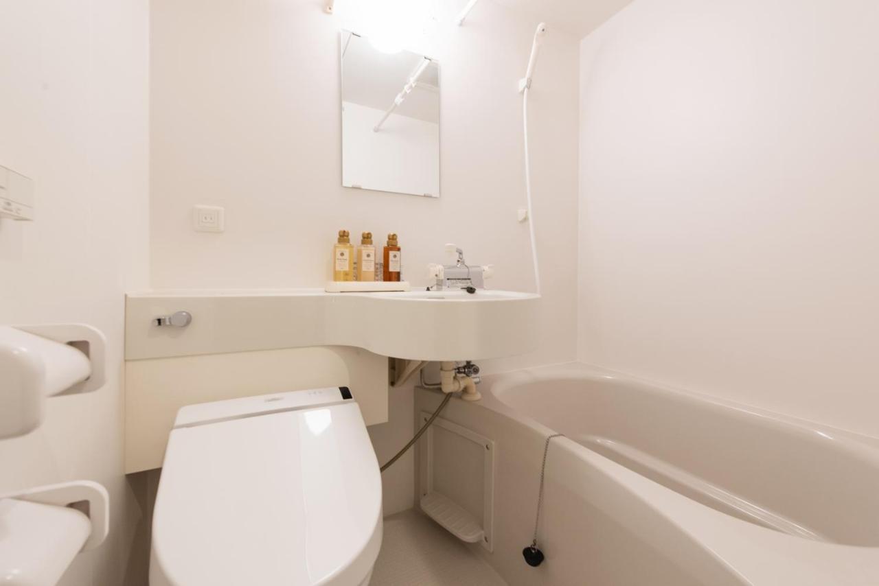Hotel The One Shinimamiya Osaka Bagian luar foto